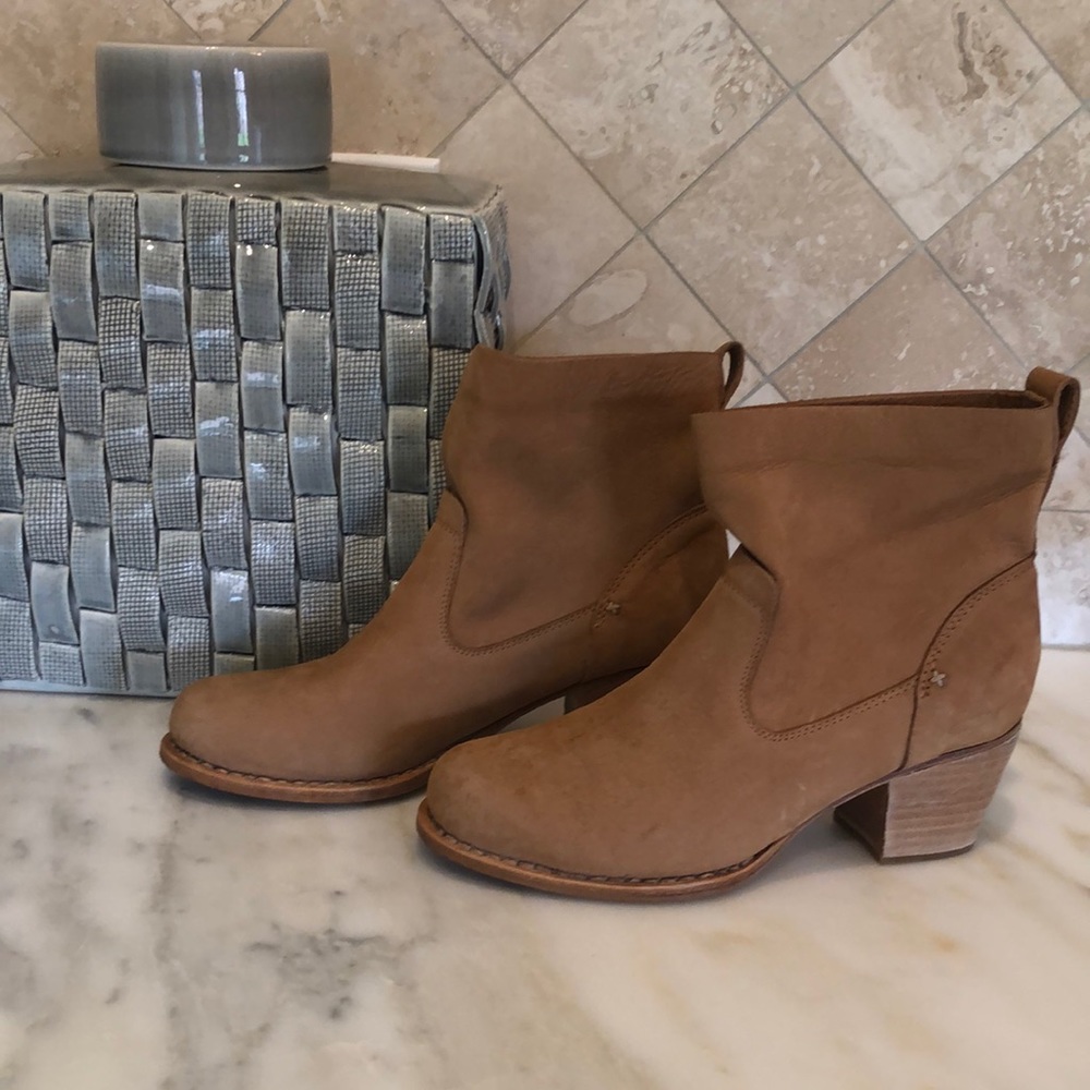 Rag & Bone camel Mercer II bootie.